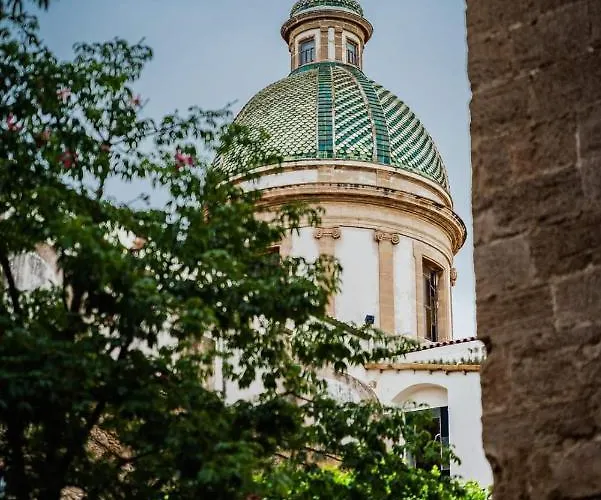 La Casuzza Di Lara