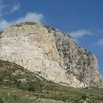 La Casuzza Di Lara 夏卡
