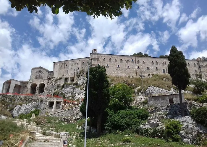 La Casuzza Di Lara Sciacca